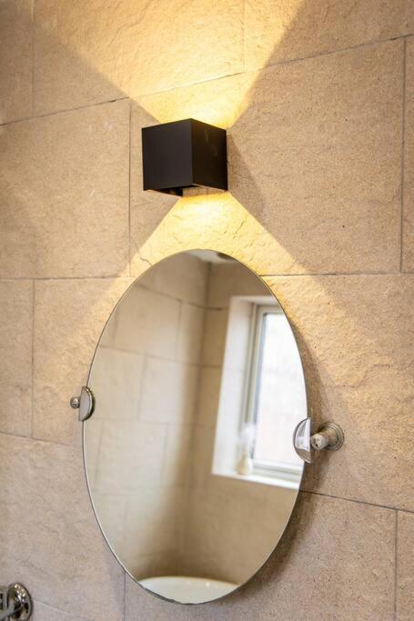Windsor House 3 Bedrooms Sleeps 8 Manchester Ngoại thất bức ảnh